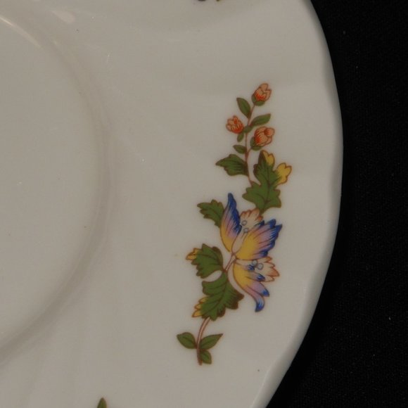 2 small tea cups saucers. Aynsley UK Cottage Garden, fine bone china - Picture 3 of 5